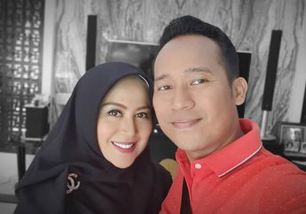 Pergoki Sang Istri Curhat Urusan Rumah Tangga di Sosial Media, Denny Cagur Murka