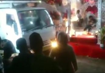 Kebangetan! Nekat Gelar Pesta Pernikahan Sampai Nutup Jalan Utama, Akibatnya Ya Gitu Deh