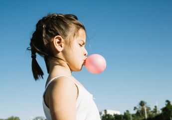 Permen Karet Menempel di Rambut Anak? 3 Bahan Alami Ini Ternyata Bisa Dipakai untuk Pertolongan Pertama!
