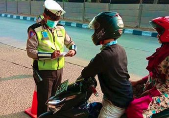 Pengendara Motor Jangan Lupa Bawa SIM dan STNK, Segini Dendanya Kalau Terjaring Operasi Zebra 2019