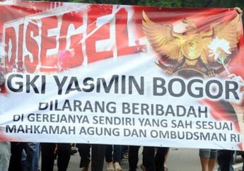 Siap Dengarkan Khotbah, Sekonyong-konyong SatPol PP Minta Ibadah Gereja Ini Dihentikan. Jemaat Meratap Pilu, 'Tolong Kami Jokowi!'