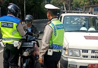 Kena Tilang Saat Operasi Patuh Jaya 2019, Apan Sih Beda Surat Tilang Slip Biru dan Merah?