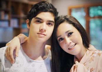 Bongkar Kisah Kelam Setelah Ditalak Ahmad Dhani Lewat SMS, Maia Estianty Rayakan Ultah Al dengan 2 Batang Korek Tanpa Kue