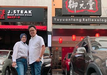 Habis Foto Depan Mobil Bareng Istri, Uya Kuya Ikutan Keseret-Seret Kasus Nikita Mirzani?