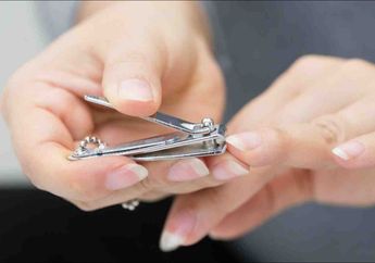 Segera Hentikan! 5 Hal yang Sering Kita Lakukan Ini Ternyata Bisa Datangkan Sial. Masa Sih?