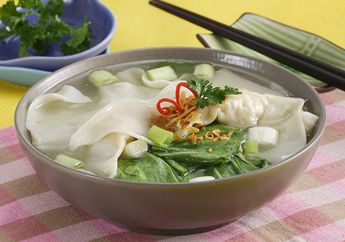 Resep Mudah Sup Pangsit Pokcoy, Kuah Gurihnya Bikin Pengen Tambah Nasi