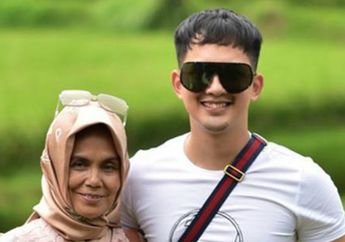 Ibunda Kiki Farrel Divonis Kanker Usus untuk Kedua Kalinya, Siapa Sangka Makanan Sehari-hari Ini Jadi Penyebabnya!