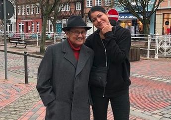 Sempat 'Tolak' Keinginan B.J. Habibie, Melanie Subono Bagikan Momen Kenangan Bersama Mendiang Sang Kakek
