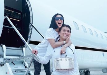 Senyum Terlihat Terpaksa, Pakar Mikro Ekspresi Ungkap Reino Barack Tak Bahagia, Berbeda dengan Syahrini yang Justru Berbangga Hari, Ini Alasannya