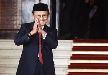 Tumbuh Menjadi Sosok Jenius, Intip Pola Asuh Sang Ayah Pada Habibie Kecil yang Sering Bertanya Tentang Berbagai Macam Hal