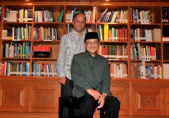 Diam-diam Suaminya Sudah Nikah Lagi, Intip Penampilan Istri Pertama Ilham Habibie, Ternyata Bukan Sosok Sembarangan