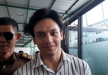 Sudah Siap Mental, Senyum Jefri Nichol Merekah di Ruang Sidang