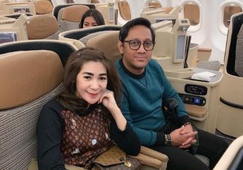 Seolah Tepis Isu Cerai, Erin Taulany Unggah Foto Andre Taulany Pegang Kue Ultah dan Bilang: 'Semoga Semakin Bijaksana'