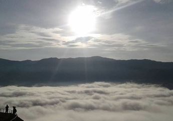 Catat Rekor Jumlah Wisatawan di Akhir Pekan, Negeri di Atas Awan Gunung Luhur Sukses Bikin Kecewa Banyak Orang. Mengapa Begitu?