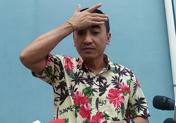 Masih Tak Menyangka Glenn Fredly Telah Tiada, Rico Ceper Berkunjung ke Makam Sang Musisi Romantis: Maaf Gue Baru Dateng Sob!