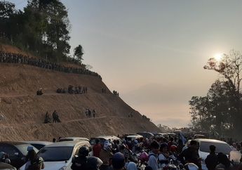 Jumlah Pengunjung Negeri Di Atas Awan Gunung Luhur Capai Rekor Baru, Warga Desa Citorek Justru Rasakan Manfaat Positif: Dapur Jadi Ngebul Terus!