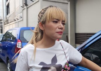 Duga Bebby Fey Sengaja Ngaku Ditiduri YouTuber Muda Ternama, Dinar Candy: Mau Diundang TV Terus?