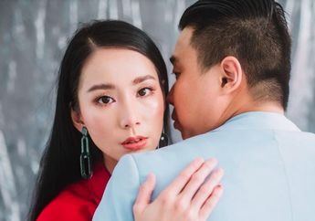 Resmi Jadi Istri Pengusaha Tajir, Jill Gladys Tampak Bahagia