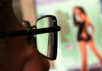 Oknum Bidan Asal Sumsel Rela Bugil di Aplikasi Boom Live Untuk Tambah Followers