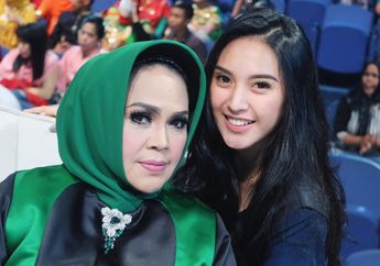 Anti Boring! 5 Gaya Anak Hetty Koes Endang, Afifah Yusuf Tampil Kece Pakai Kaos