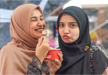 Zaskia Sungkar Terjebak di Mal karena Aksi Demo, Respon sang Adik Justru Bikin Ngakak: Kalau Ada yang Ngejarah, Lu Standby Jastip!
