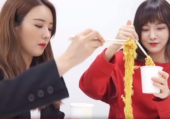 Makanan Asal Indonesia Ini Bikin Sandara Park dan Bomi “APink” Ketagihan