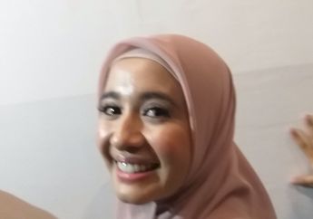 Seiring Isu Keretakan Rumah Tangganya dengan Engku Emran, Laudya Cynthia Bella Hindari Awak Media dan Lewat Tangga Darurat