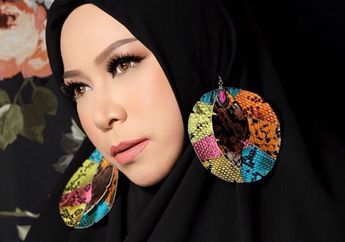Sakit Hati dan Merasa Dibully di Pesta Halloween BCL, Melly Goeslaw: Kenapa Saya Dipresent Lebih ke Kayak Pocong Hitam?