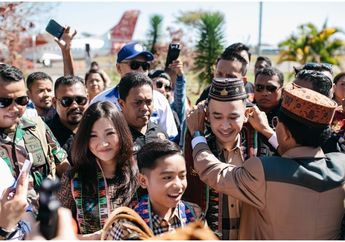 Jalani Upacara Adat di Manggarai NTT, Ruben Onsu dan Sarwendah Siapkan 2 Koper Besar Berisi Oleh-oleh untuk Keluarga Besar Betrand Peto