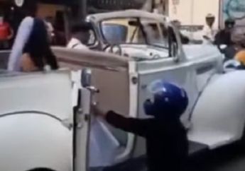 Wow Banget! Pemotor Nekat Hentikan Mobil dan Cium Mantan yang Hendak Nikah, Kejadian Selanjutnya Seperti Ini