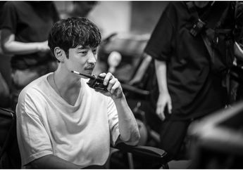 Bikin Rumah Produksi Film Sendiri, Lee Je Hoon Debut Jadi Produser!