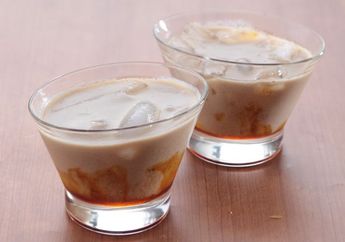 Sajian Anti Repot Kekinian yang Segar Bisa Sajikan Dengan Resep Ice Coffee Almond