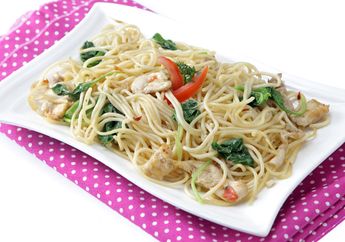 Resep Spageti Ayam Bayam Enak Ini Bikin Si Kecil Ogah Melewatkan Sarapannya