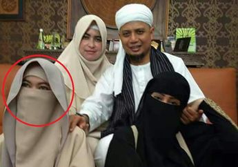 Pantas Langsung Dinikahi Ustaz Arifin Ilham Jadi Istri Ketiga, Terungkap Profesi Umi Akhyar yang Ternyata Bisa Bikin Dapur Terus Bisa Ngebul