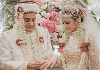 Resmi Menikah dengan Dosen New York University, Intip 2 Penampilan Menawan Tsamara Amany di Hari Pernikahannya!