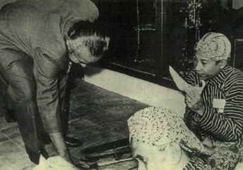 Percaya Keturunan Jawa Memiliki Kekuatan Kosmik, Presiden Soeharto Konon Kerap Semedi di Puncak Gunung Lawu, Begini Kisahnya