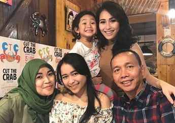 Jadi Sumber Rupiah Hingga Dilarang Masak, Hotman Paris Juga Tuding Orang Tua Ayu Ting Ting Ngebet Punya Mantu Orang Kaya Karena Nikahi Enji