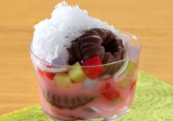 Resep Es Puding Buah Kelapa Enak dan Segar Ini Bikin Kumpul Akhir Pekan Jadi Lebih Meriah