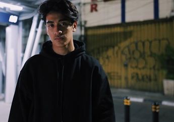 Abidzar Al Ghifari Posting Video Lagi Cover Lagu Barat, Dibilang Mirip Zayn Malik!