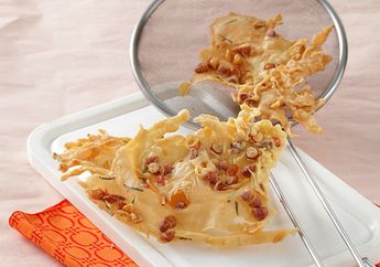 Jadi Camilan Favorit Keluarga, Begini Cara Membuat Peyek Renyah dan Tidak Keras, Pasti Makin Nikmat!
