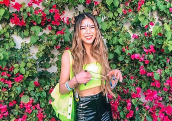 5 Gaya Hangout Chic Clarissa Tanoesoedibjo, Adik Perempuan Termuda Angela Tanoesoedibjo!