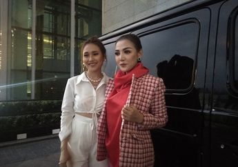 Ayu Ting Ting Demen Pakai Koleksi Rancangan Bella Shofie!