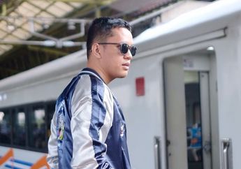 Bukan Hanya Rumahnya yang Siap Tampung 26 Mobil, Puluhan Ternak Kosan dengan Fasilitas Super Mewah Jadi Bukti Kesusksesan Selebgram Tampan Ini