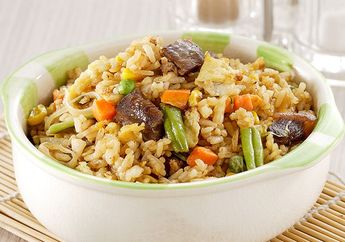 Masak Apa Besok? Yuk, Sajikan Resep Nasi Goreng Teriyaki yang Super Enak Ini