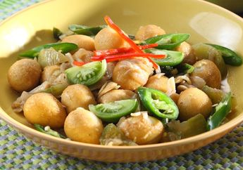 Resep Telur Puyuh Masak Tomat Hijau Enak, Lauk Makan Malam Yang Istimewa