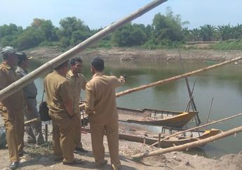 Bak Menyimpan Sejuta Misteri, Sungai Terpanjang di Pulau Jawa Ini Surut dan Bikin Warga Geger dengan Penemuan 3 Benda Misterius Ini