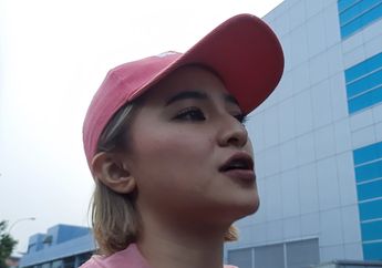 Dihujat Netizen karena Foto Seksi Seolah Tak Pakai Bra, Marshanda: Makasih Ya!