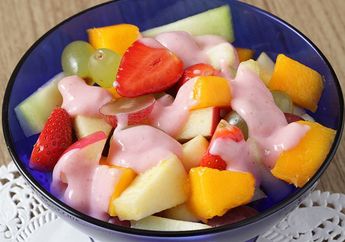 Salad Buah Mudah Dibuat dan Pasti Sehat Dengan Resep Salad Buah Saus Mix