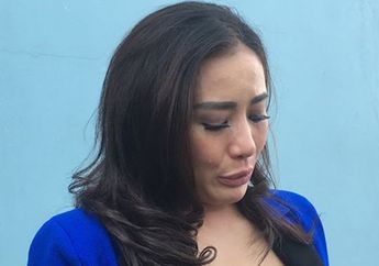 Ditinggal Suami Saat Hamil Besar, Artis Cantik Ini Ungkap Harus Rela Jualan Nasi Demi Bertahan Hidup