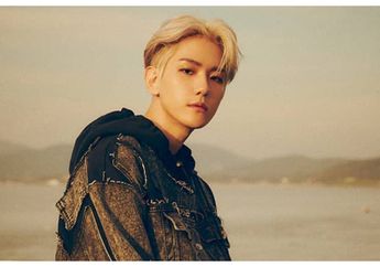 Usai Bikin Heboh Nyanyikan I Love You 3000, Baekhyun EXO Pamer Foto Selfie Ganteng saat Menuju Indonesia